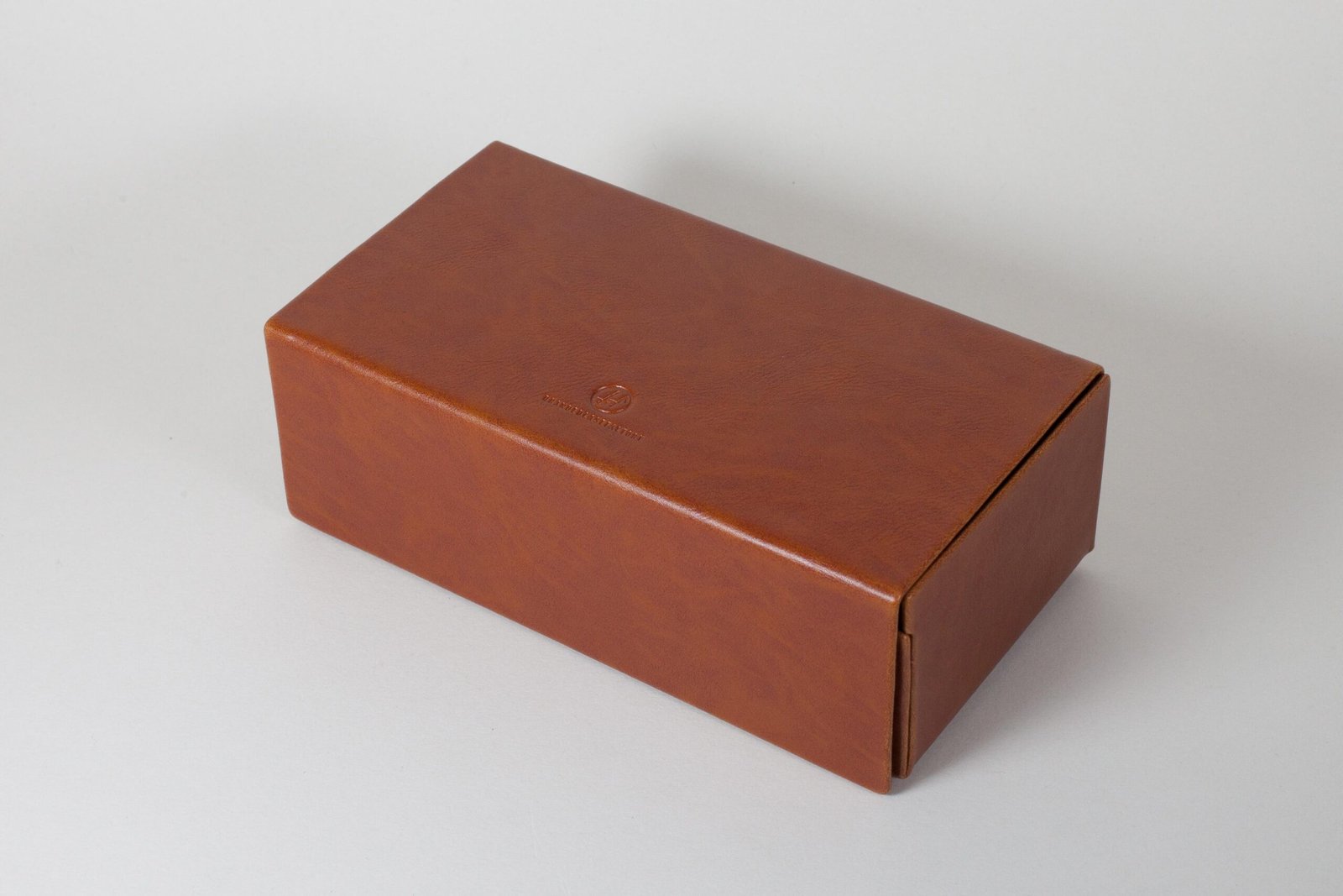 HK0013 Steel Case Vintage PU Brown