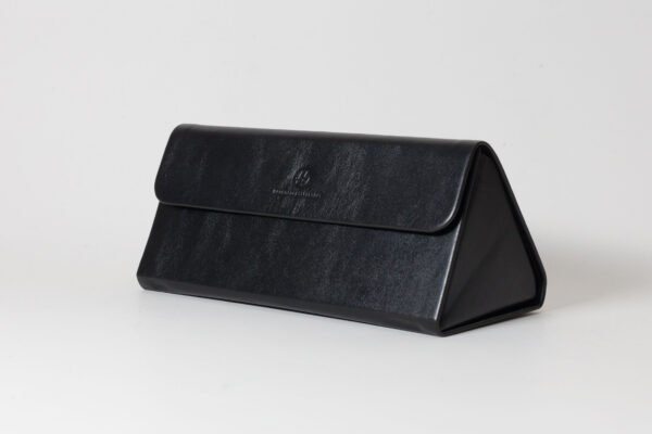 FF63A Vintage PU Black Case