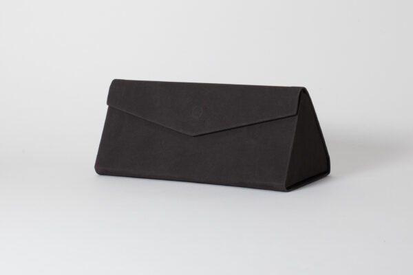 FF63 Case Pull-up Leather Black