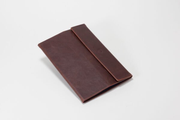 FF70M Leather-like Dark Brown - Image 2