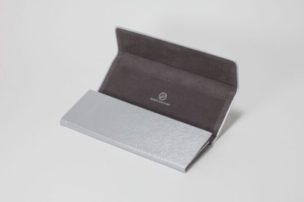 FF52A Case PU Silver Grey - Image 2