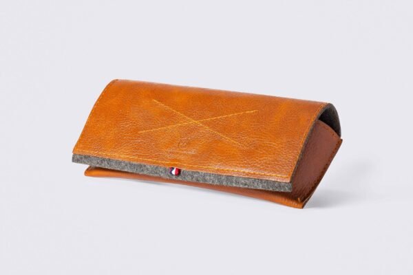 KSP005 Felt Brown