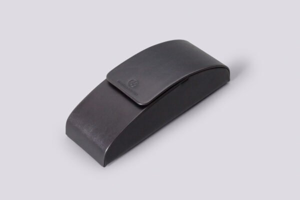 KSA101 Case Black