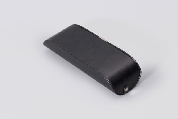 CW073 Case PU Black