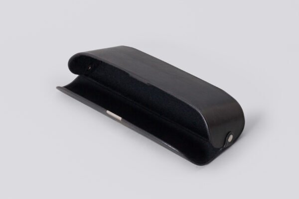 CW073 Case PU Black - Image 3