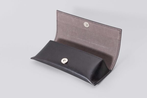 KSP005 Magnet Button Case Black - Image 3