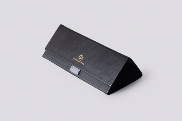 FF77 Cardboard Black