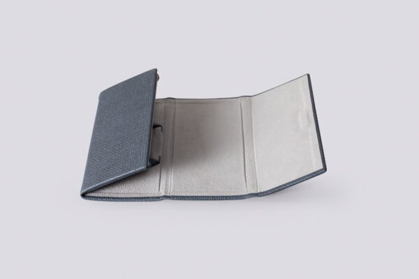 FF73 Folding Case Dark Blue - Image 3