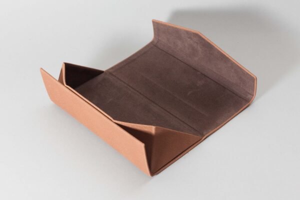 FF69A-M Flexfold PU Brown - Image 4