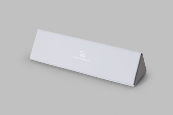 FF7 Cardboard Light Grey